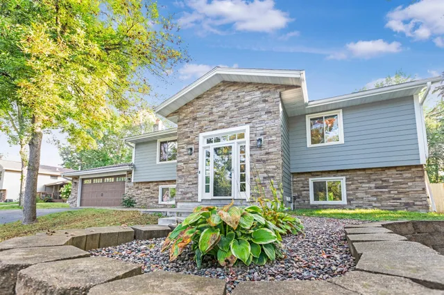 $679,900 | 14723 Glendale Avenue Southeast, Prior Lake, MN 55372