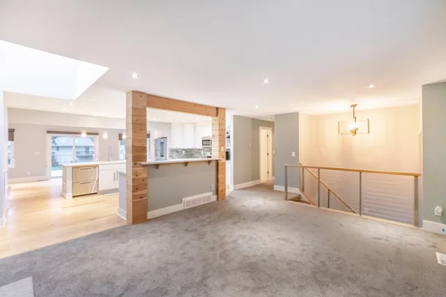 $679,900 | 14723 Glendale Avenue Southeast, Prior Lake, MN 55372