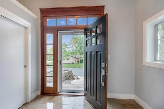 $679,900 | 14723 Glendale Avenue Southeast, Prior Lake, MN 55372