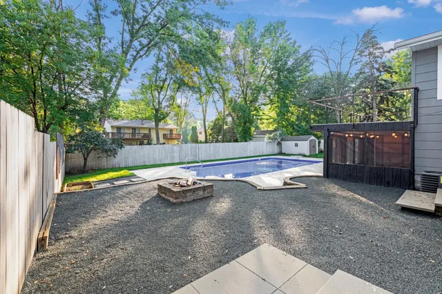 $679,900 | 14723 Glendale Avenue Southeast, Prior Lake, MN 55372