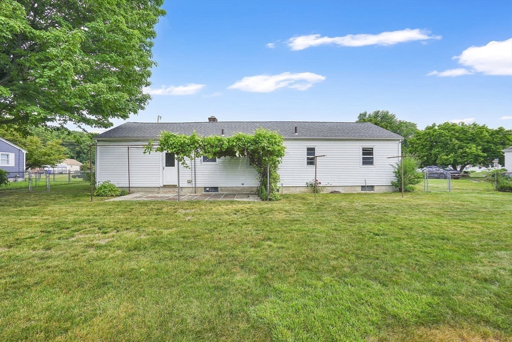95 Wrenwood Street Springfield, MA 01119 - Photo 27 of 35