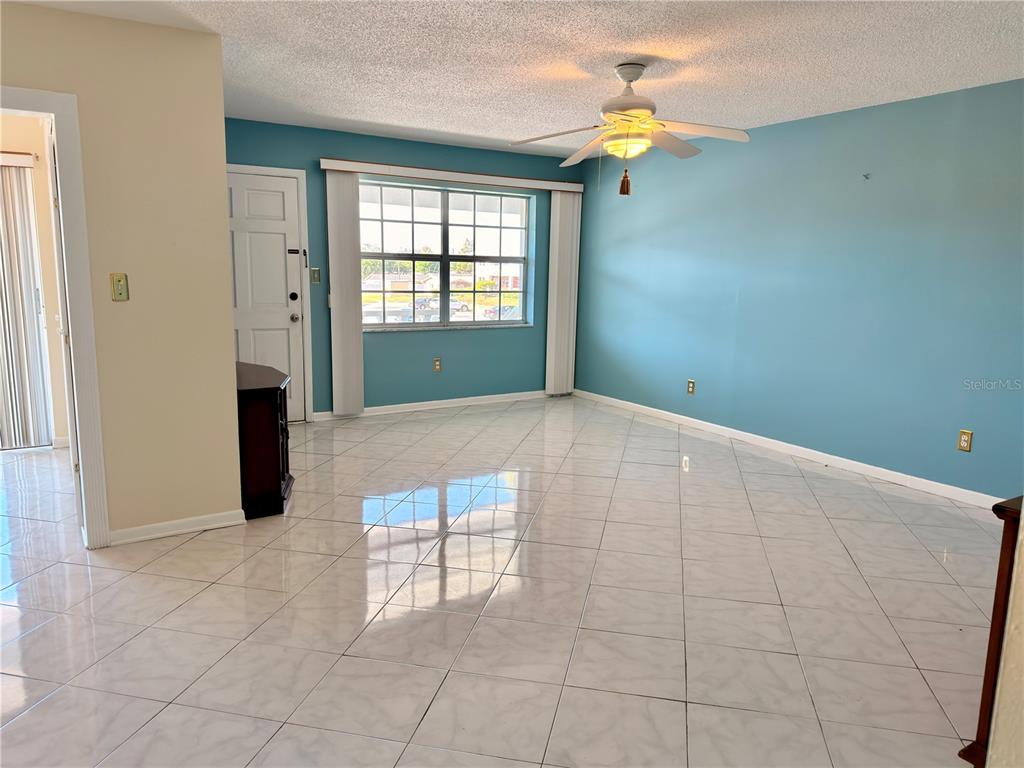 4747 Azalea Drive, Unit 231 New Port Richey, FL 34652 - Photo 6 of 24