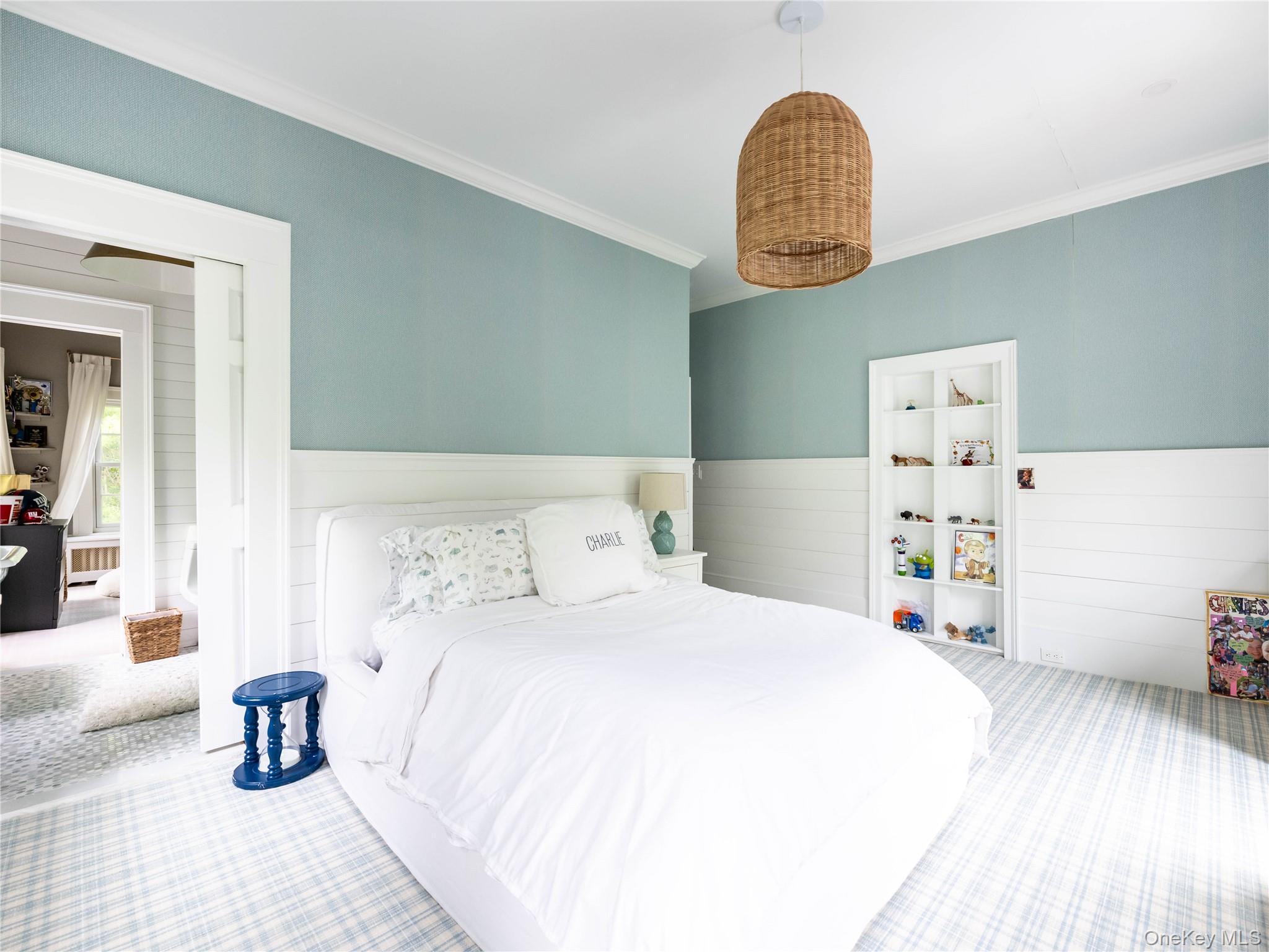 245 Lattingtown Road Locust Valley, NY 11560 - Photo 17 of 30