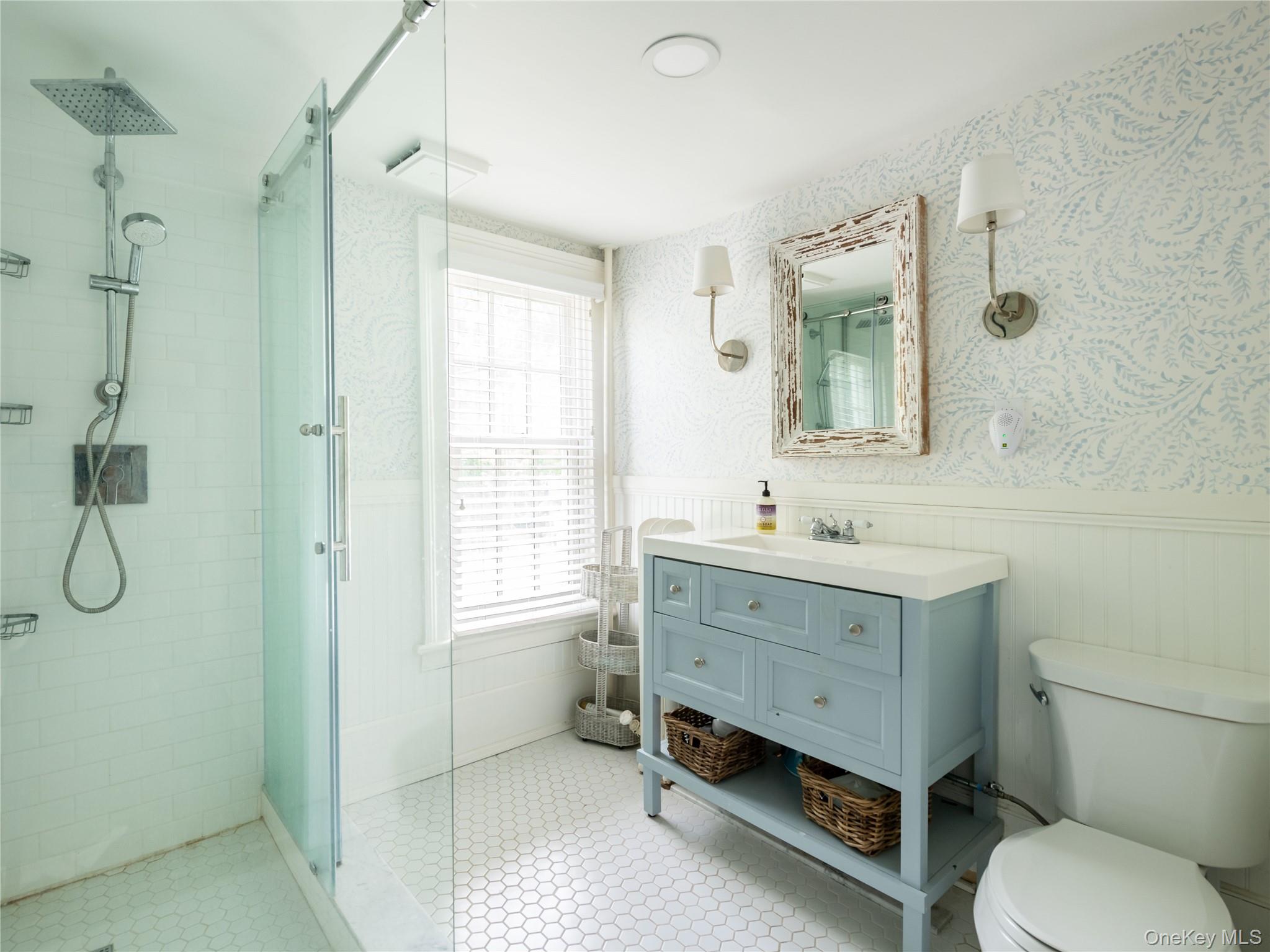 245 Lattingtown Road Locust Valley, NY 11560 - Photo 20 of 30