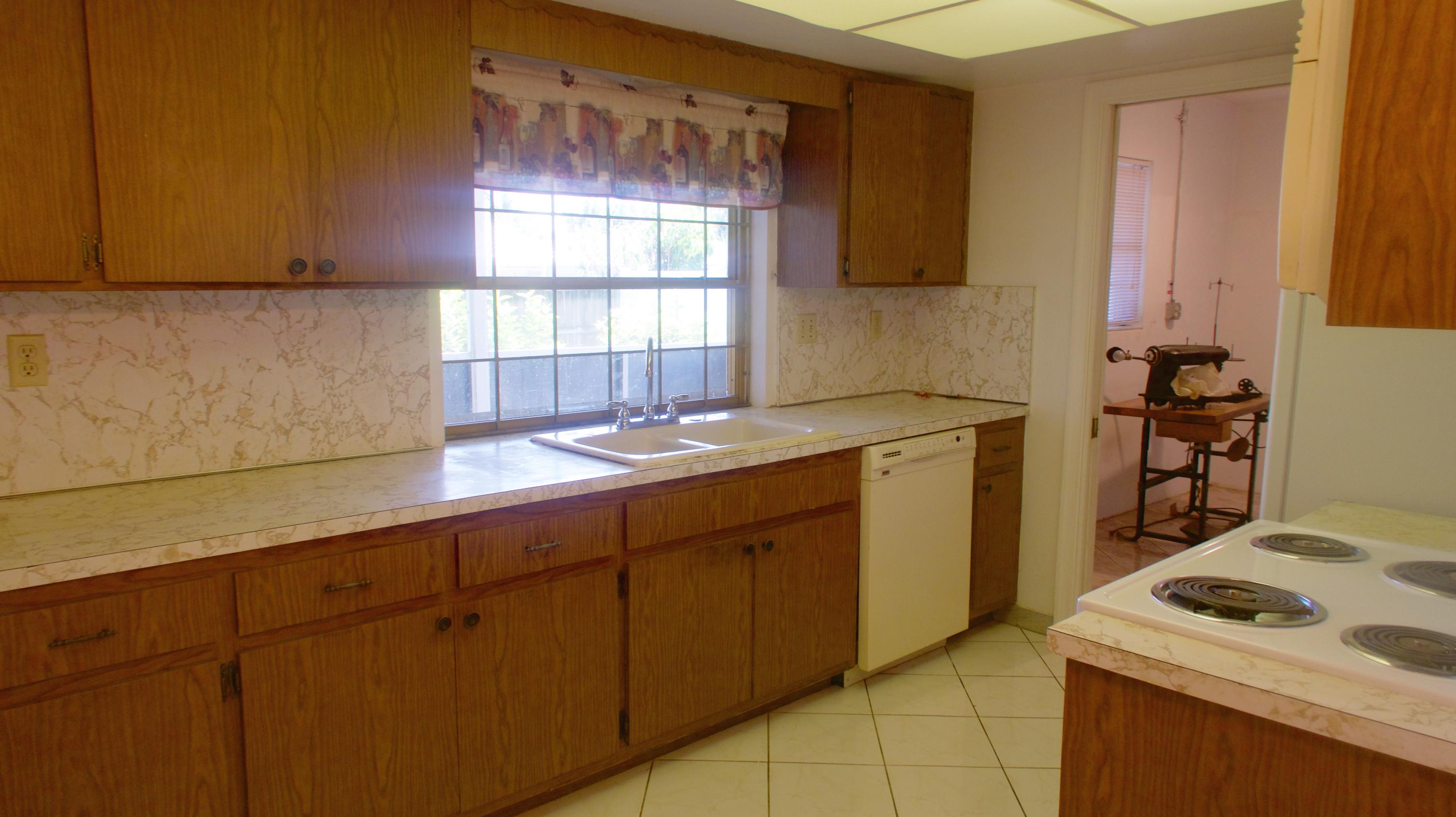 238 Northeast 24th Court Boca Raton, FL 33431 - Photo 3 of 7 kitchen copy