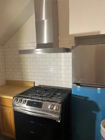 $385,000 | 1419 University Avenue Northeast, Minneapolis, MN 55413