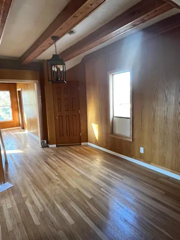 $385,000 | 1419 University Avenue Northeast, Minneapolis, MN 55413