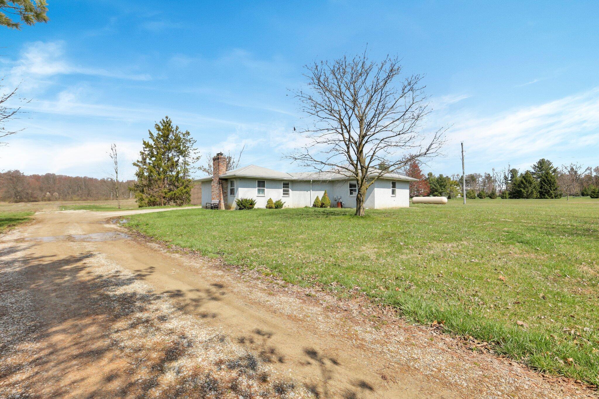 13523 Fancher Road Westerville, OH 43082 - Photo 44 of 54 47-web-or-mls-BS5A0814