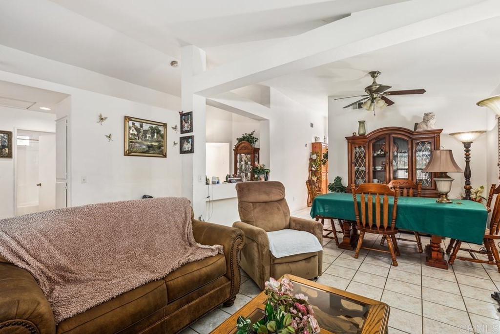 32467 Cervin Circle Temecula, CA 92592 - Photo 3 of 27