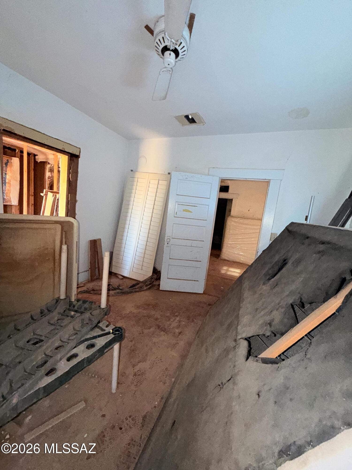 347 East 24th Street Tucson, AZ 85713 - Photo 4 of 36