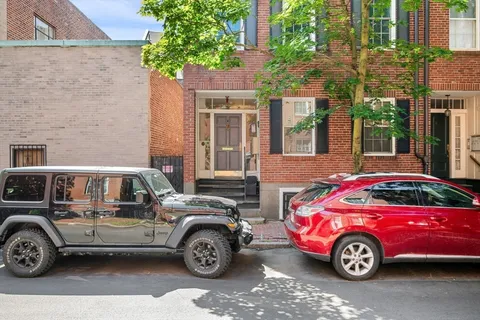 $515,000 | 1 Melrose Street, Unit 1, Boston, MA 02116