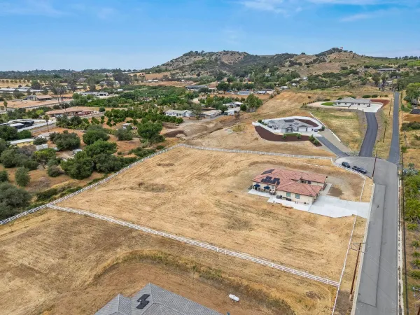 $1,450,000 | 29260 Duffwood Lane, Valley Center, CA 92082
