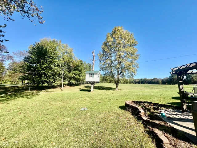 $450,000 | 7260 West Deaver Road, Columbus, IN 47201