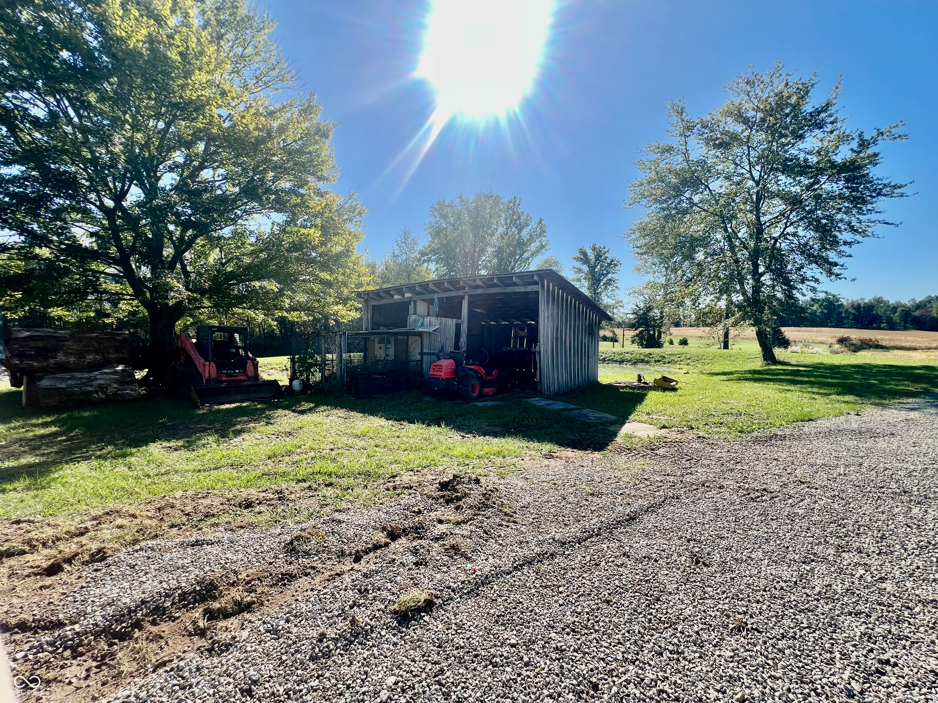 7260 West Deaver Road Columbus, IN 47201 - Photo 39 of 51