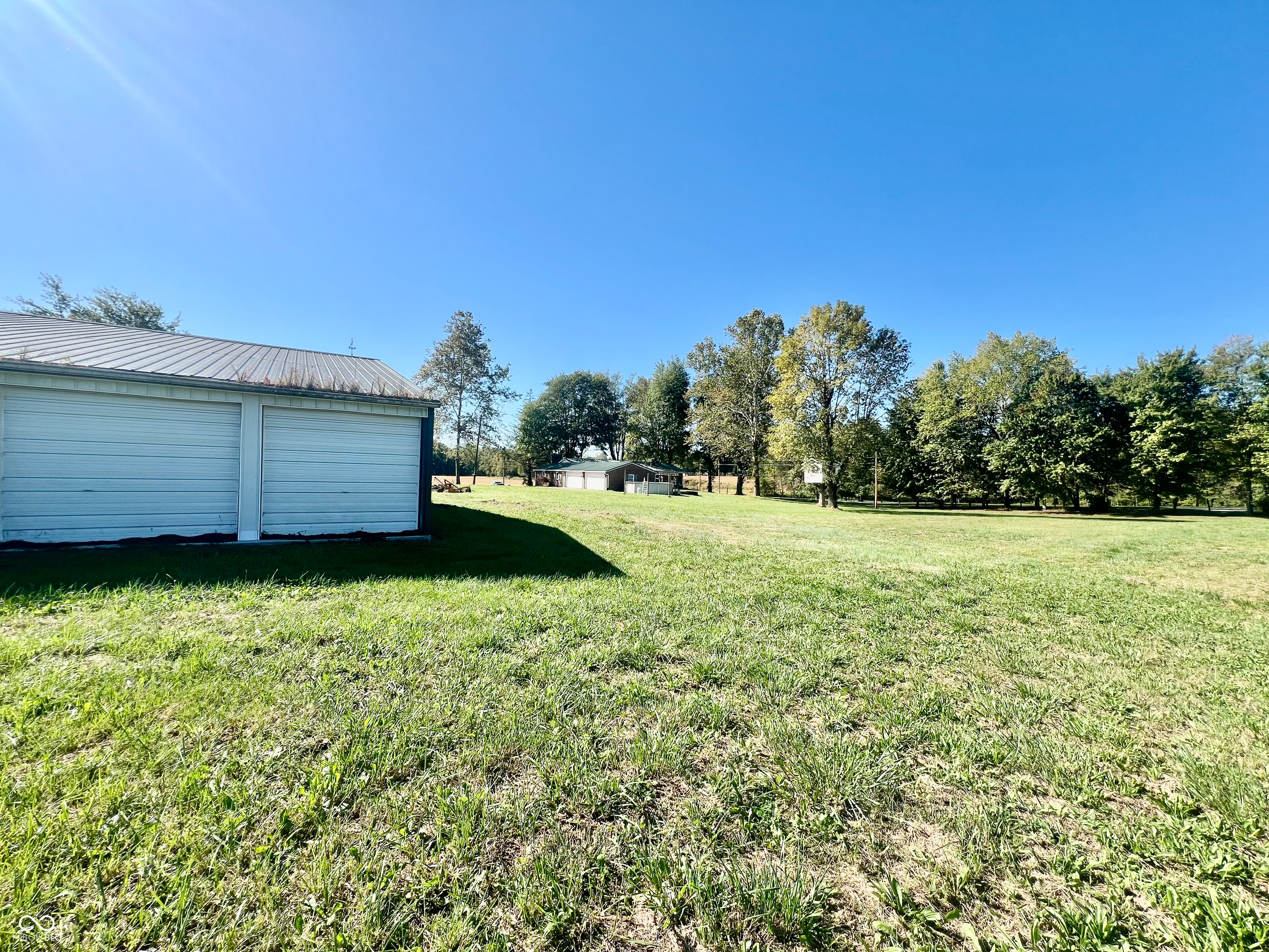 7260 West Deaver Road Columbus, IN 47201 - Photo 46 of 51