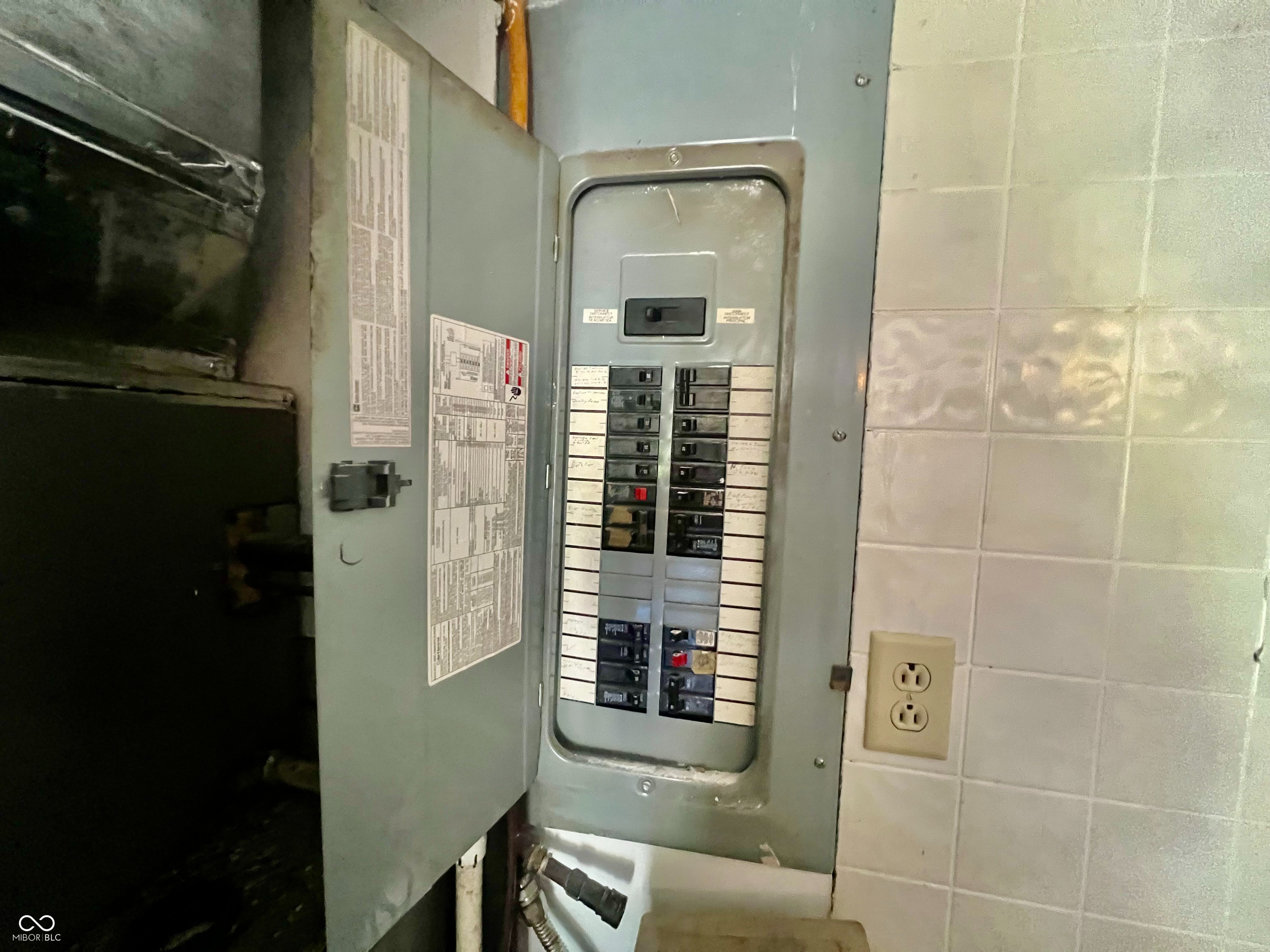 7260 West Deaver Road Columbus, IN 47201 - Photo 49 of 51