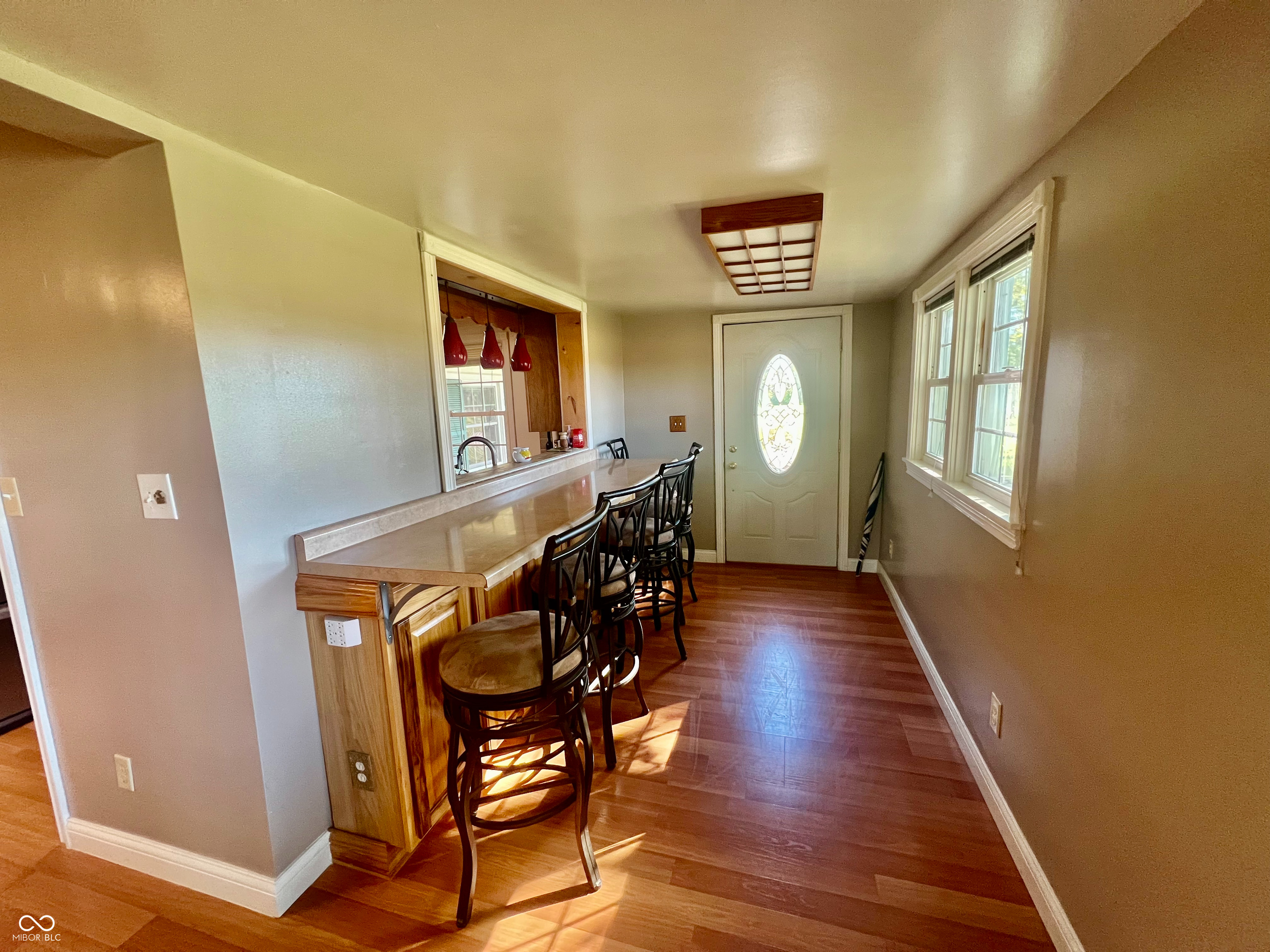 7260 West Deaver Road Columbus, IN 47201 - Photo 8 of 51