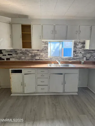 $99,875 | 374 H Street, Hawthorne, NV 89415