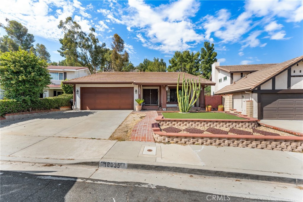 16035 Circle Diamond Road Sylmar, CA 91342 - Photo 8 of 87