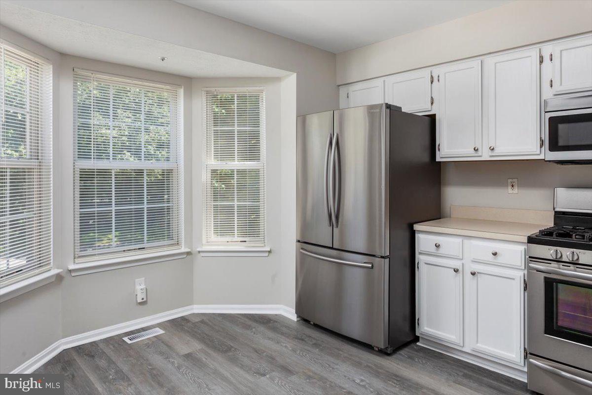 200 Windy Ridge Court Pasadena, MD 21122 - Photo 7 of 28 Gallery Image 7