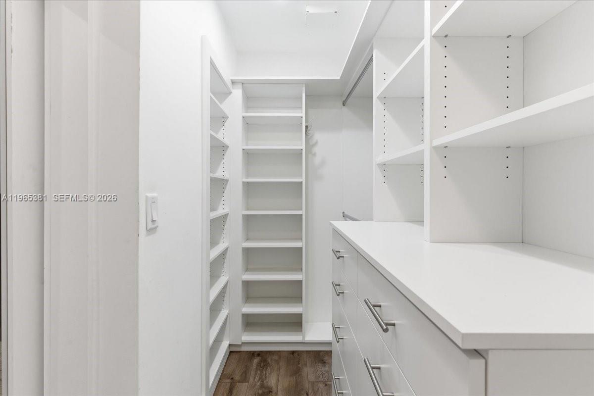 1737 Southwest 10th Street Miami, FL 33135 - Photo 24 of 51