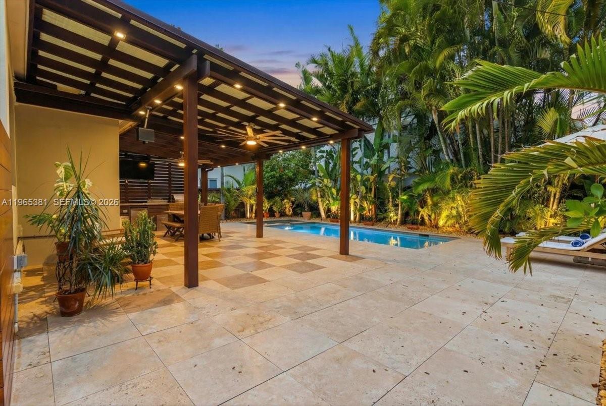 1737 Southwest 10th Street Miami, FL 33135 - Photo 42 of 51