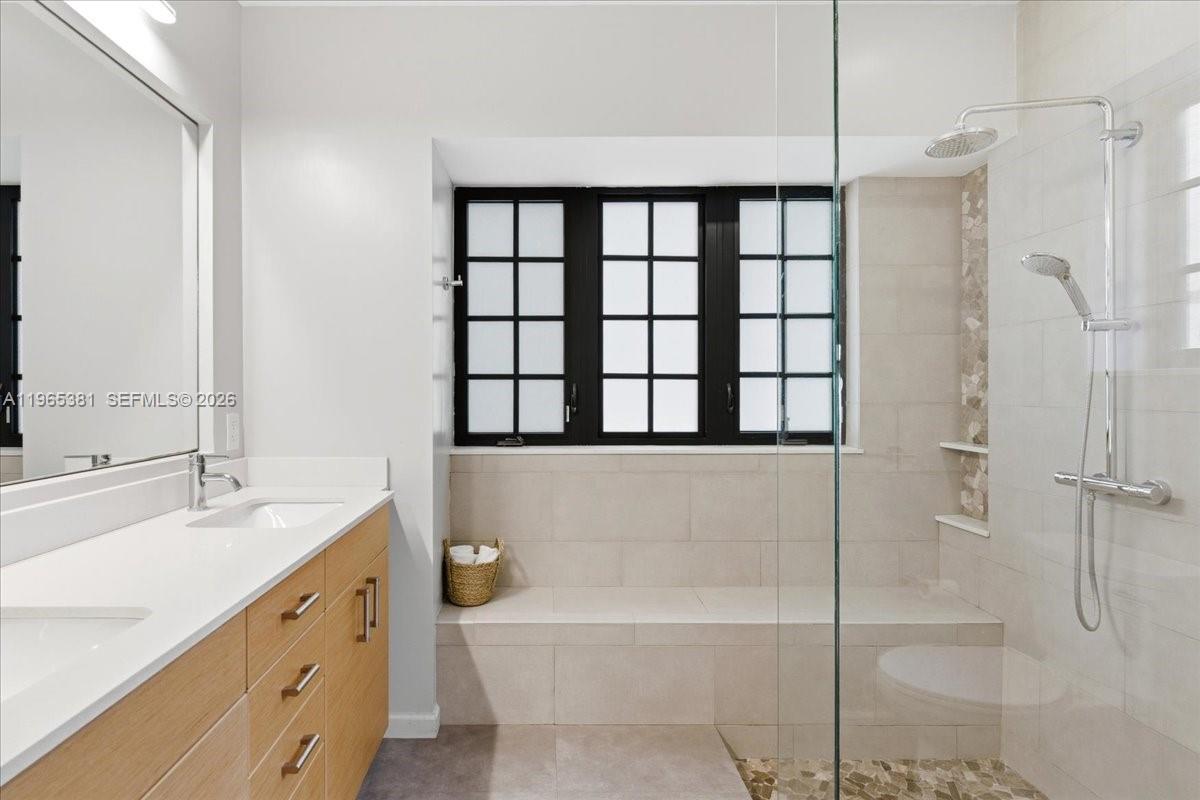 1737 Southwest 10th Street Miami, FL 33135 - Photo 10 of 51