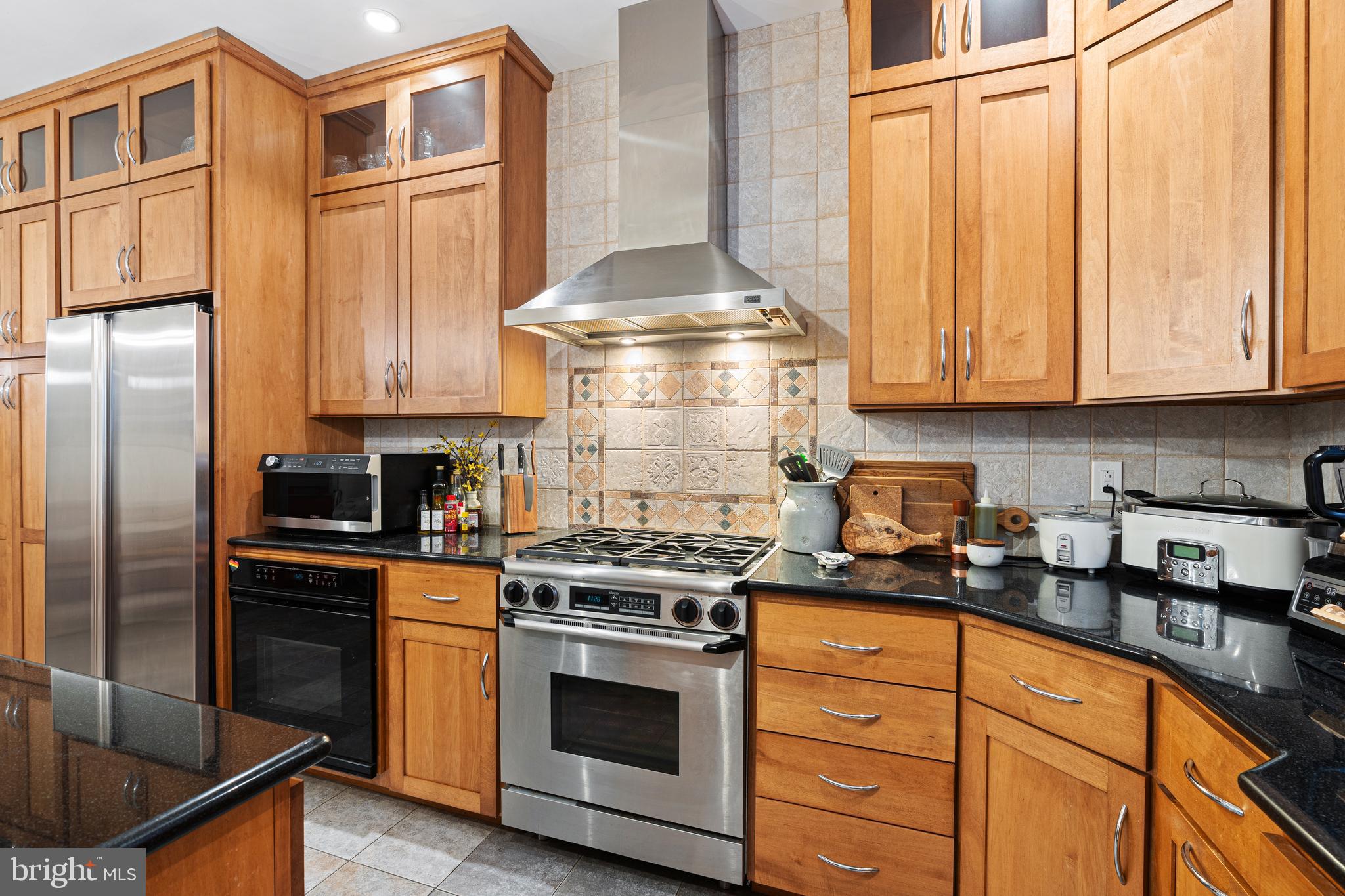 2629 Aspen Street Philadelphia, PA 19130 - Photo 8 of 31 Kitchen
