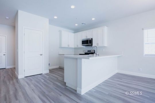 333 Thomas Street Ridgecrest, CA 93555 - Photo 7 of 27