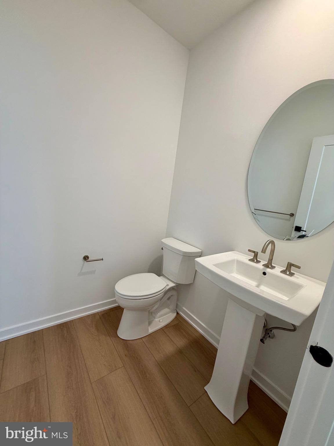 517 Anfield Road Malvern, PA 19355 - Photo 5 of 20 Powder Room