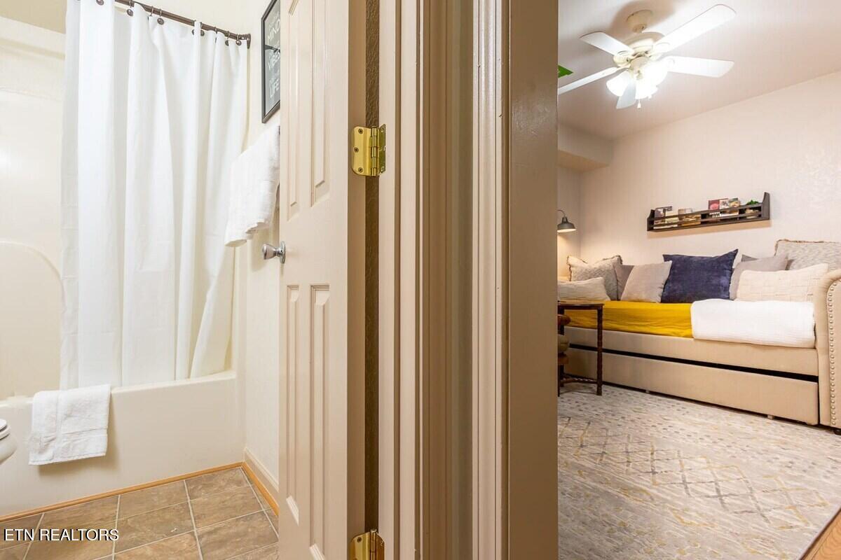 516 Proffitt Road, Unit 2 Gatlinburg, TN 37738 - Photo 44 of 57 original_649412745891348415_1423810944