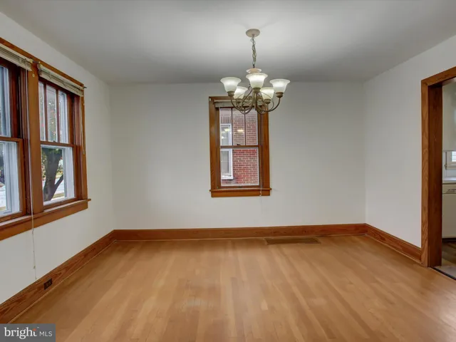 $250,000 | 557 North Franklin Street, Chambersburg, PA 17201