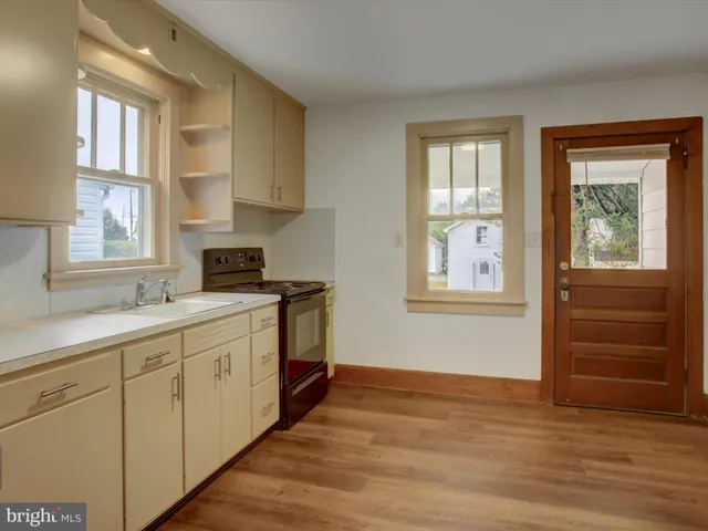 $250,000 | 557 North Franklin Street, Chambersburg, PA 17201