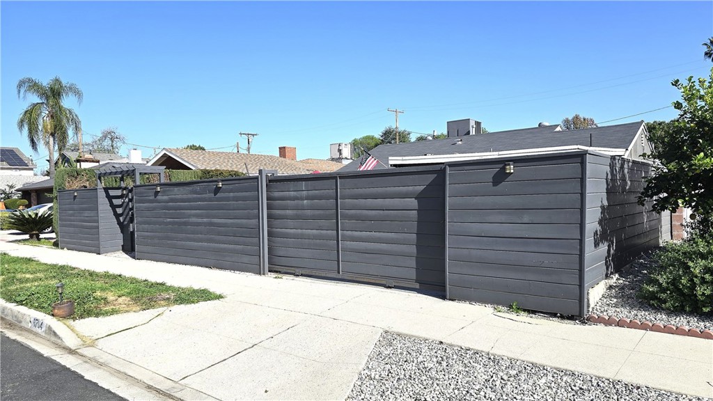 6704 Rhea Avenue Reseda, CA 91335 - Photo 32 of 34