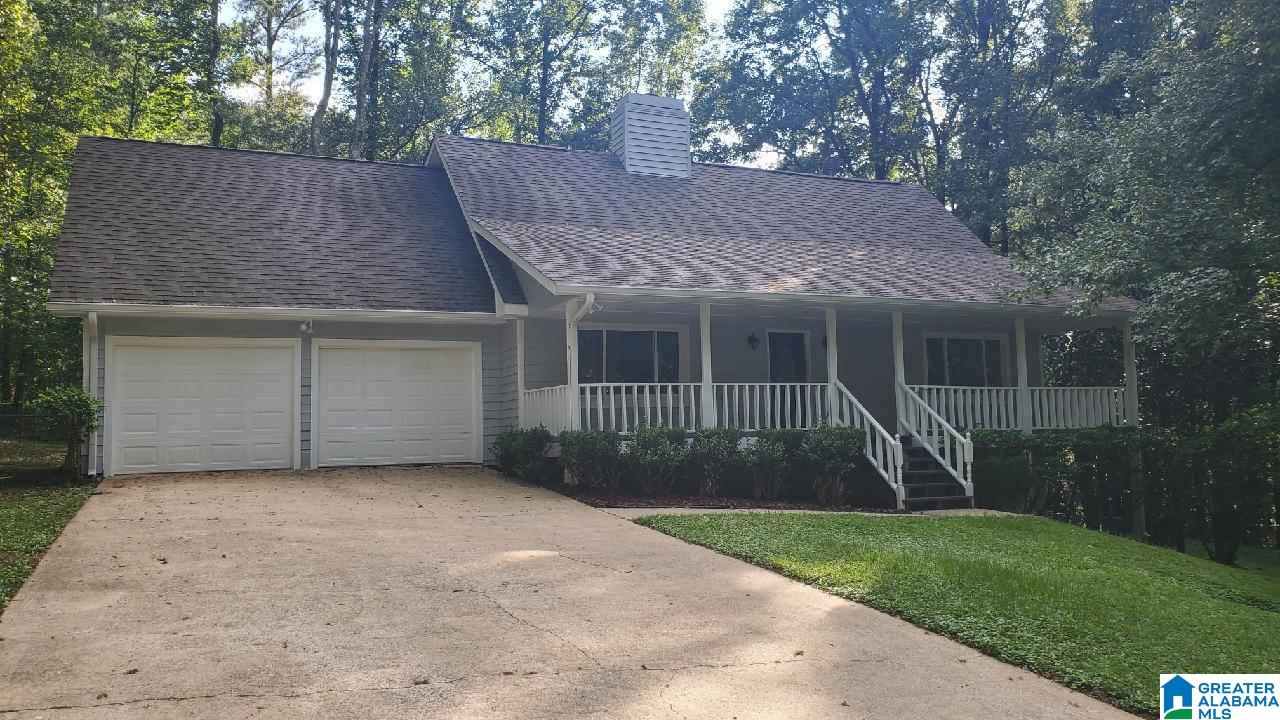 91 Valley Circle Pinson, AL 35126 - Photo 1 of 9