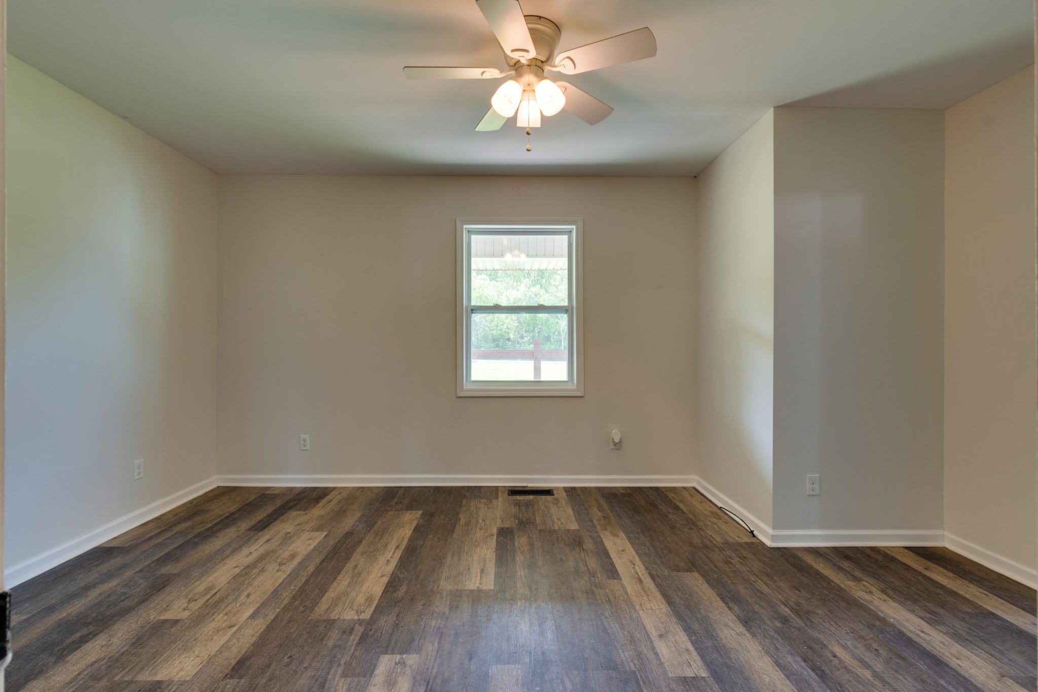 8645 Dog Branch Road Mount Pleasant, TN 38474 - Photo 19 of 29 Gallery Image 19
