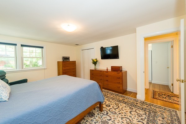 24 Baskin Road Lexington, MA 02421 - Photo 13 of 30 Gallery Image 13