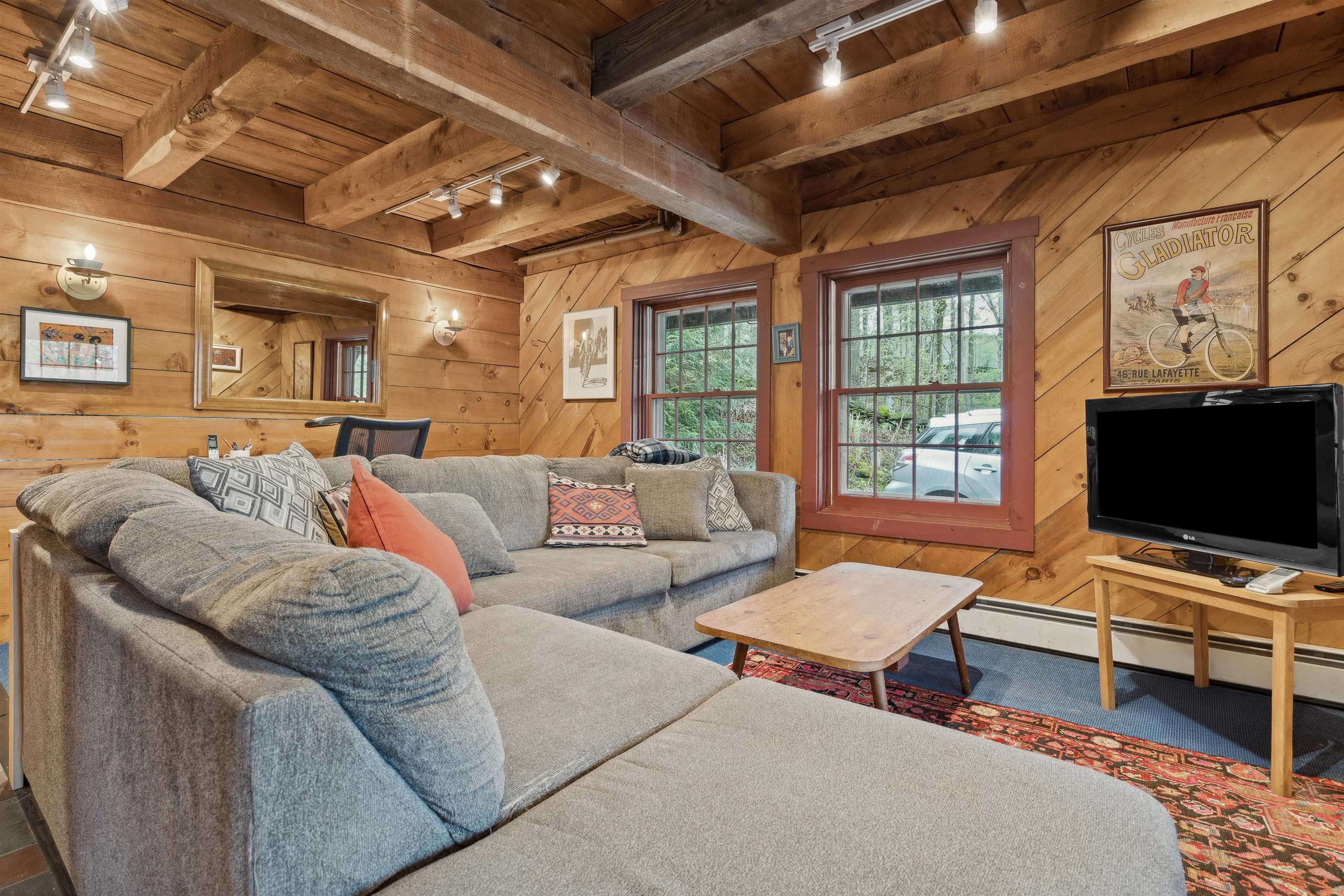 3450 North Perry Road Woodstock, VT 05091 - Photo 34 of 42