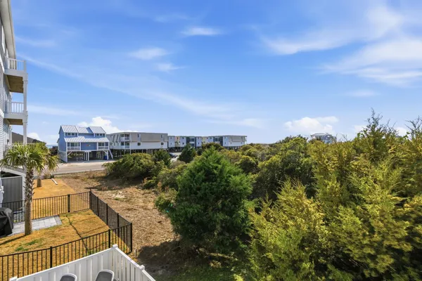 $2,095,000 | 291 West 2nd Street, Ocean Isle Beach, NC 28469