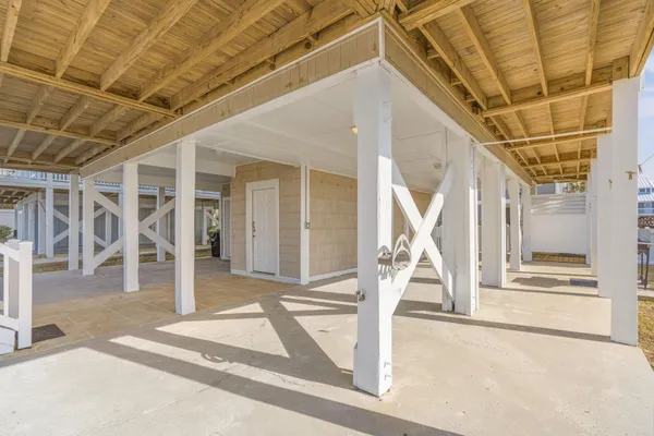 $2,095,000 | 291 West 2nd Street, Ocean Isle Beach, NC 28469