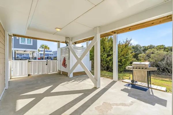$2,095,000 | 291 West 2nd Street, Ocean Isle Beach, NC 28469