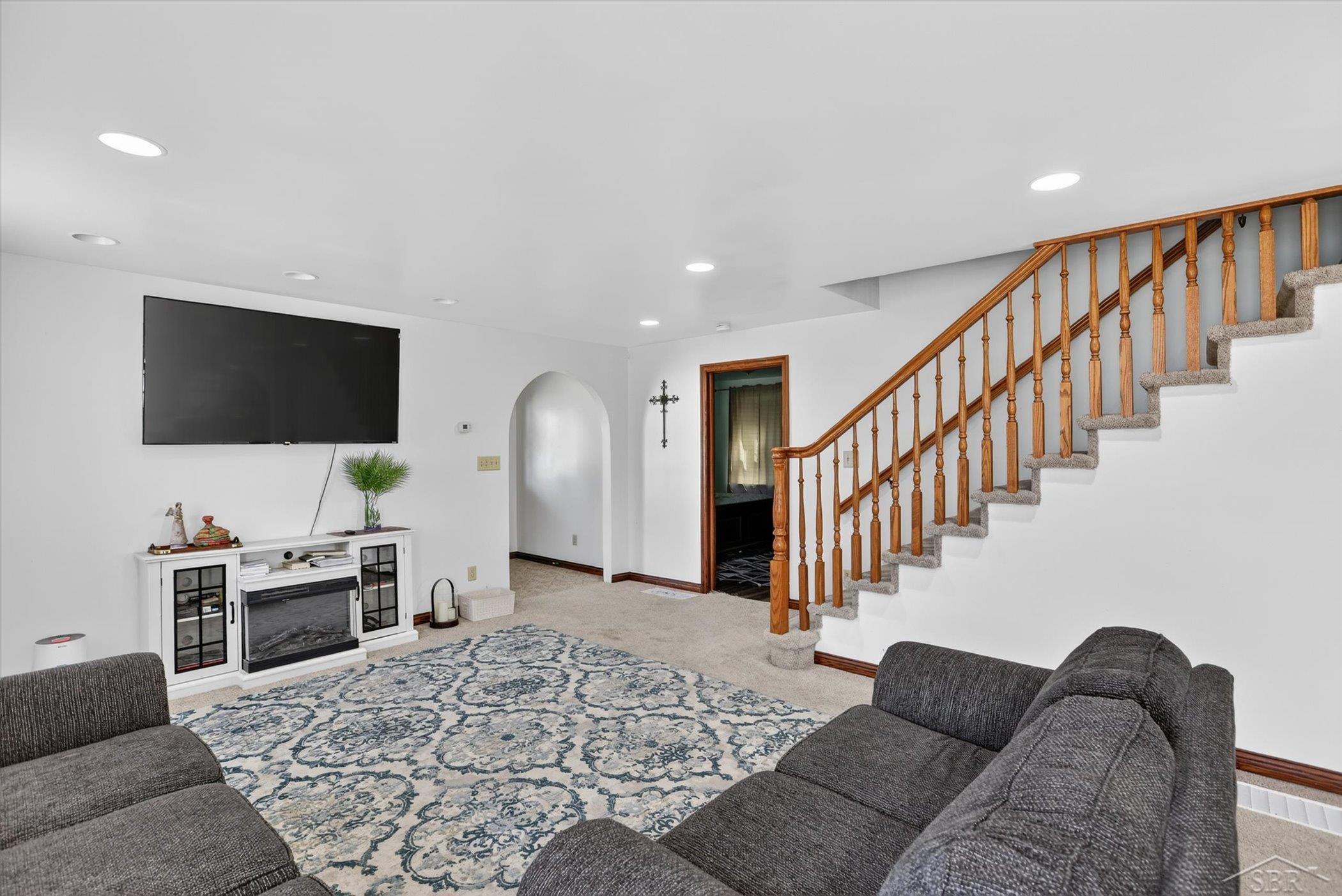 304 South 5th Street Sebewaing, MI 48759 - Photo 6 of 25