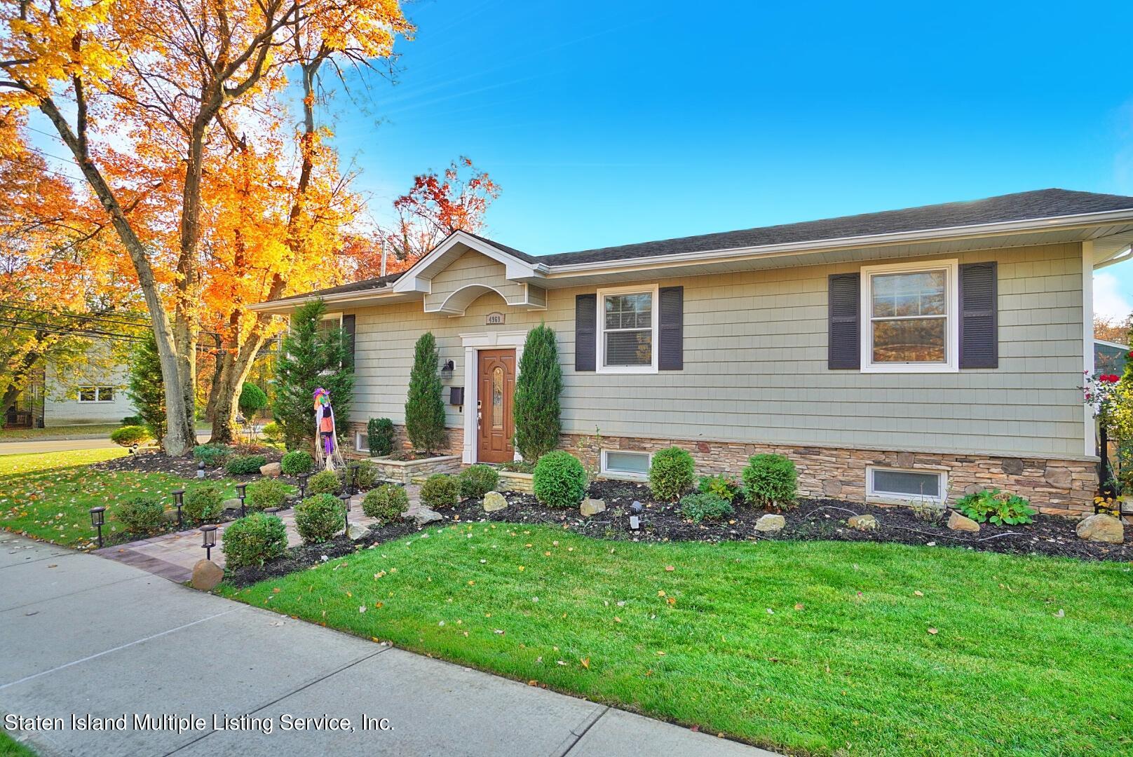 4969 Amboy Road Staten Island, NY 10312 - Photo 4 of 50 Photo Nov 18, 3 17 21 PM