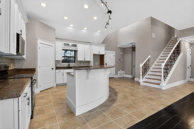 $689,900 | 4196 Mossy Cove Court, Niceville, FL 32578