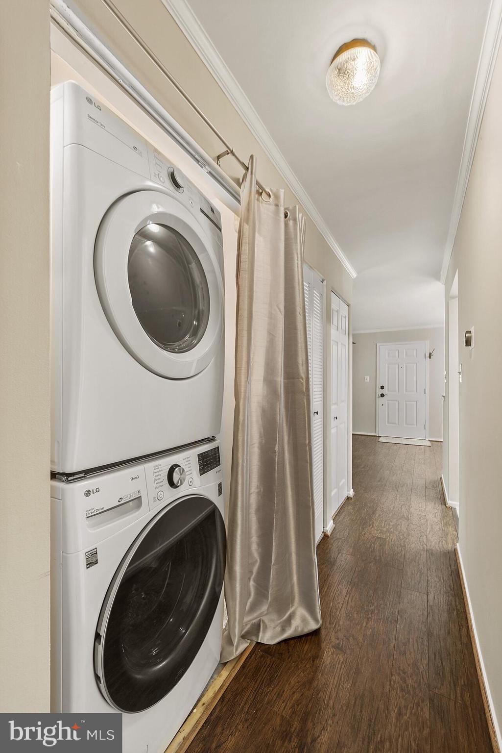 7701 Lexton Place, Unit 25 Springfield, VA 22152 - Photo 22 of 25 Brand New Washer and Dryer!