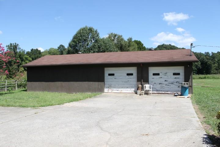 1314 Upper Standing Rock Road Dover, TN 37058 - Photo 8 of 12 Gallery Image 8