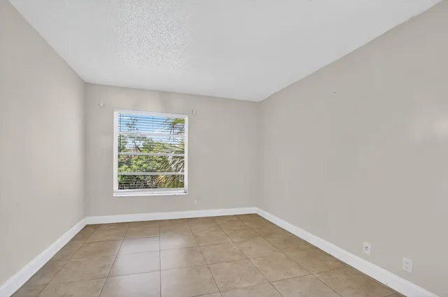 $239,000 | 490 Northwest 20th Street, Unit 3160, Boca Raton, FL 33431