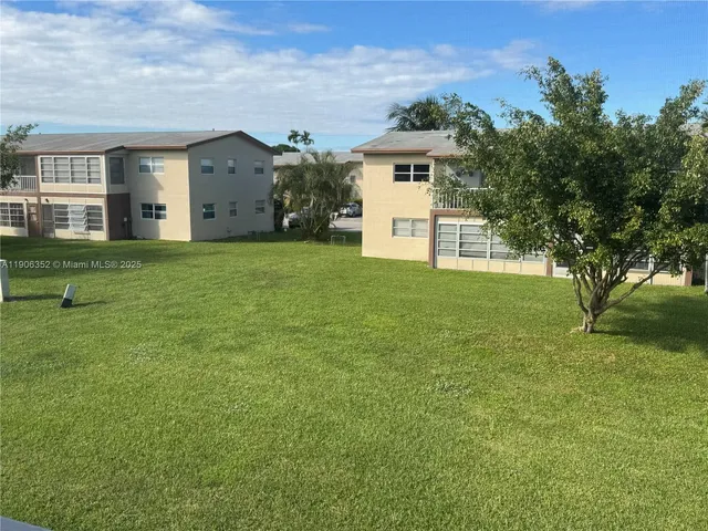 $139,000 | 7205 Northwest 5th Court, Unit 202, Margate, FL 33063