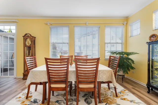 $349,900 | 20524 McGilvray Drive, Crest Hill, IL 60403