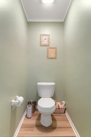 $349,900 | 20524 McGilvray Drive, Crest Hill, IL 60403